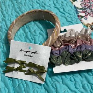 Urban Outfitters Tan and Pink Hair Accessories Collection 3 pieces